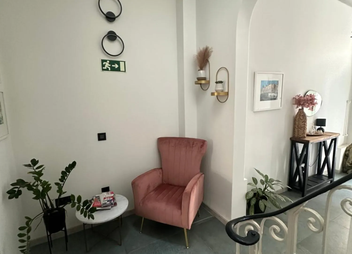 Iris -Paola Modern Townhouse Apartment
