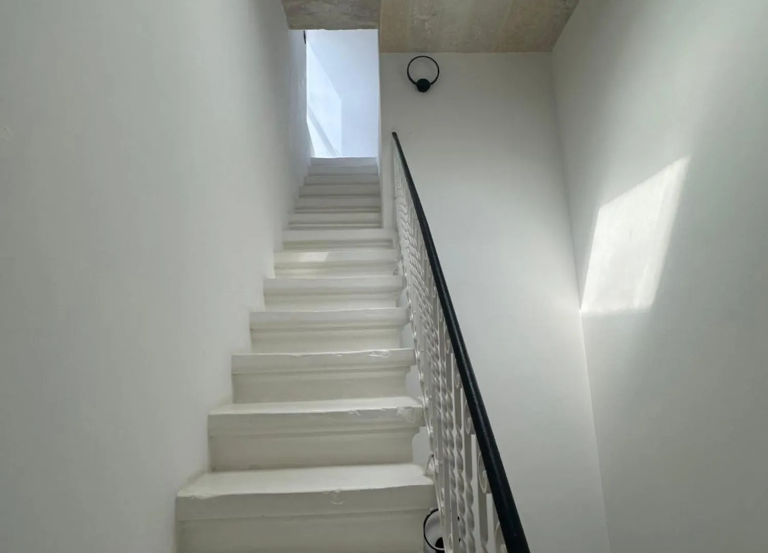 Iris -Paola Modern Townhouse Apartment  Paola